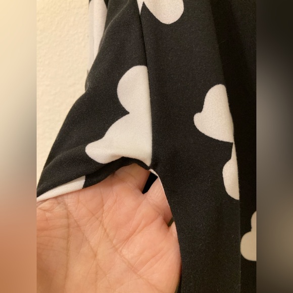 LuLaRoe Black and Off-White Floral Long Sleeve Top - Picture 3 of 7